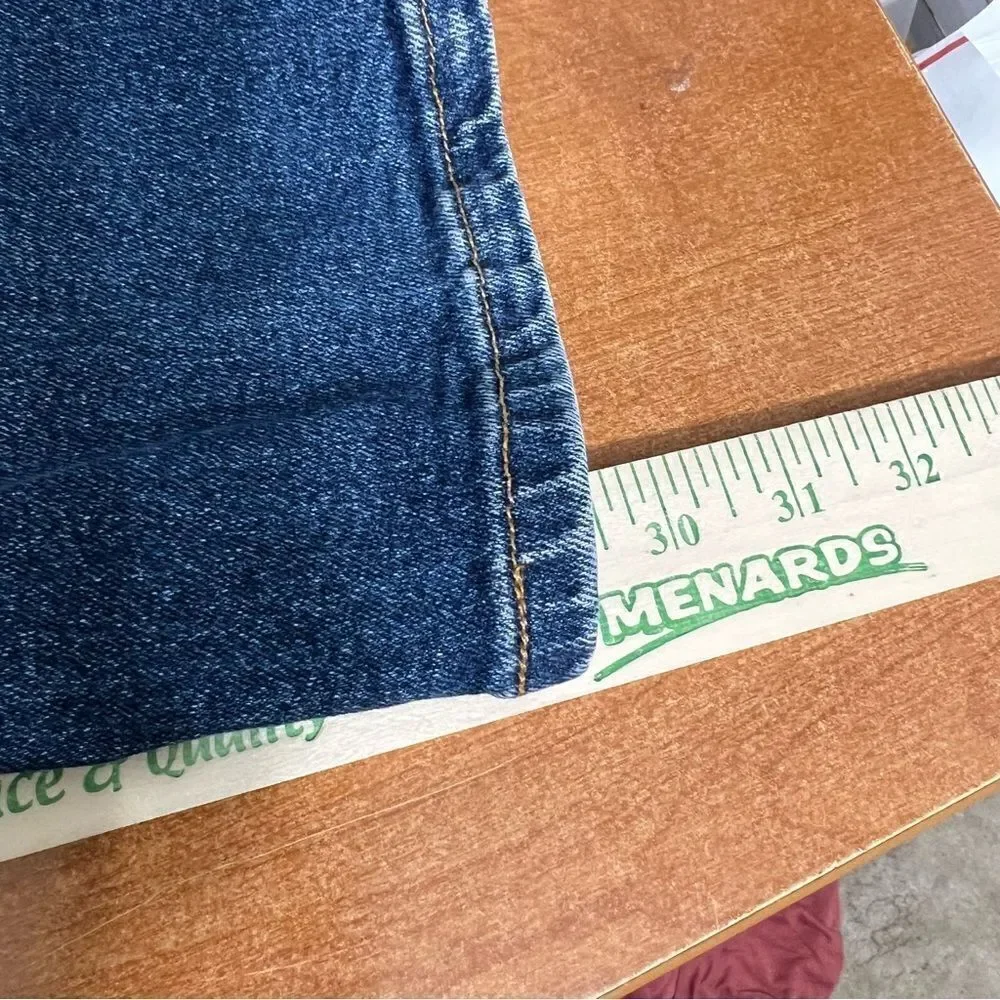 Levi’s men’s jeans, heavy weight, no‎ size tag, size 28 x 29